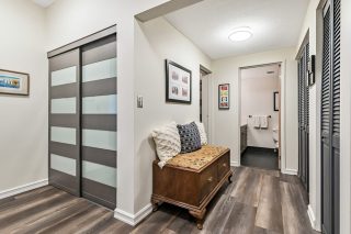 Calgary Furnished Rental with Full Kitchen and Living Area