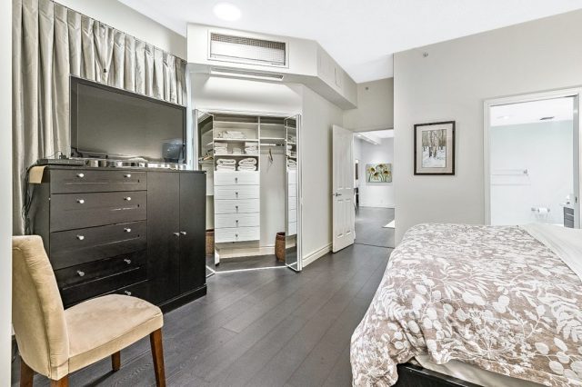 106 Building Calgary Short Term Rental