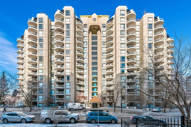 Downtown Calgary Apartment