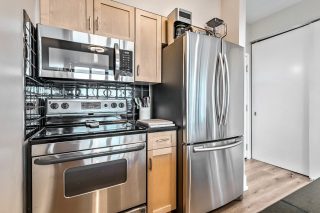 Modern Executive Suite Kitchen